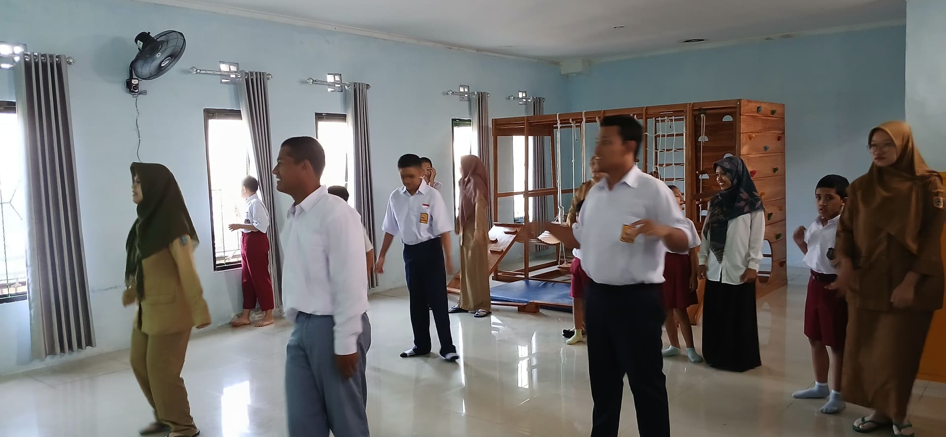 Aktivitas Kreatif & Eksplorasi